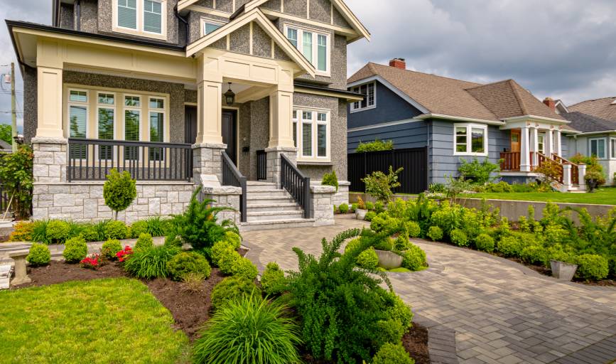 RESIDENTIAL LANDSCAPING SERVICES